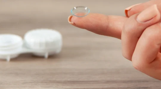 freshloock-des-lentilles-pensees-pour-ceux-qui-travaillent-longtemps-sur-ecran